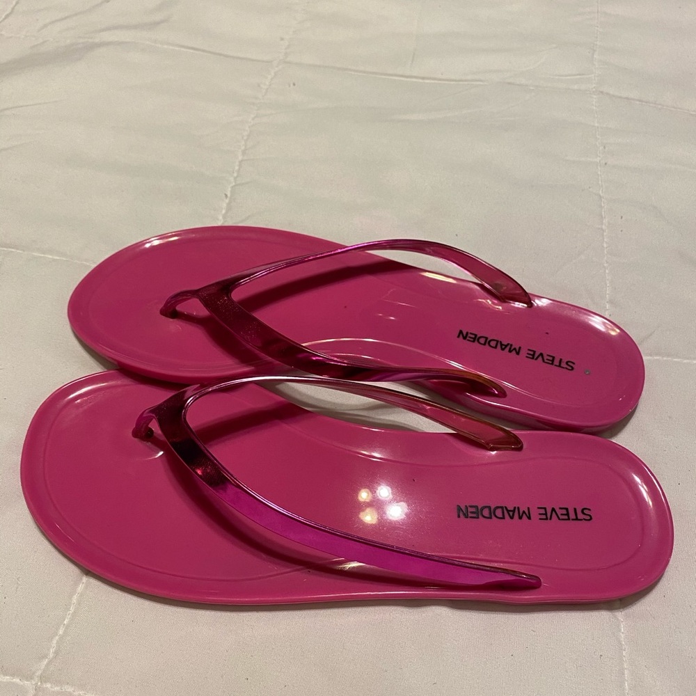 Retro slippers